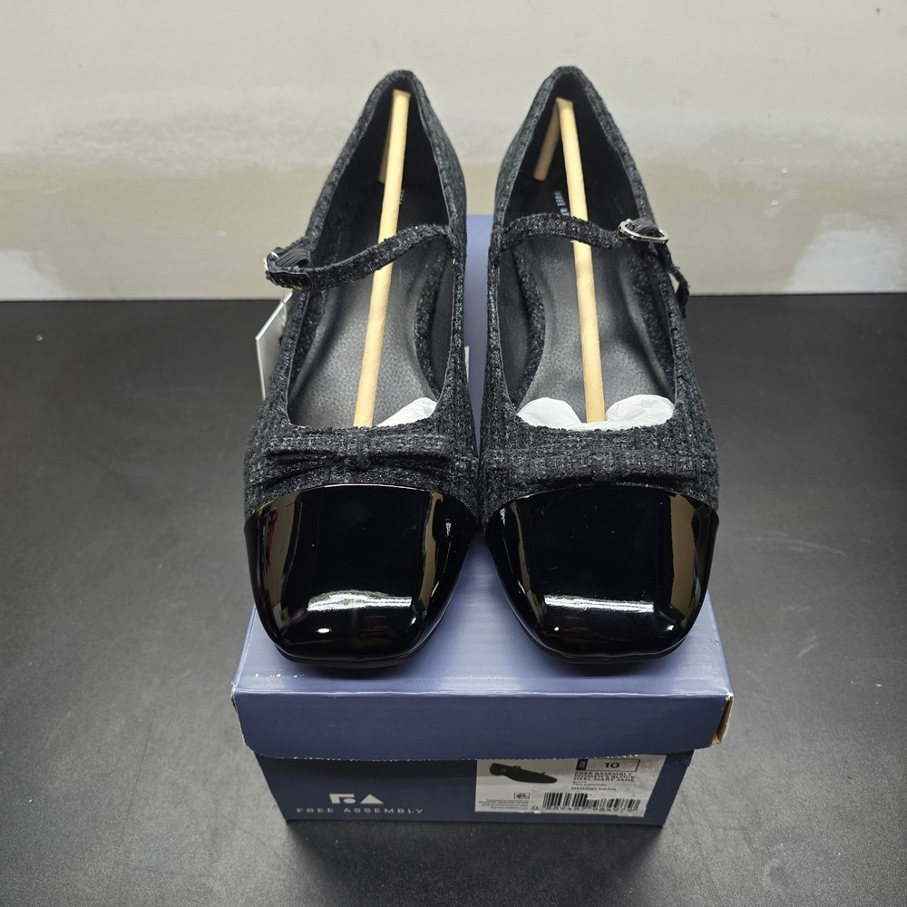 Free Assembly Womens Tweed Mary Jane Block Heel Black Patent Cap Toe Size 10 NEW